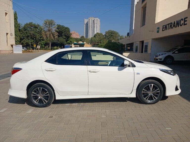 Used 2021 Toyota Corolla