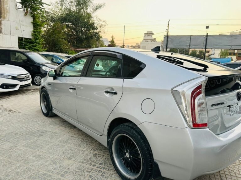 Used 2013 Toyota Prius