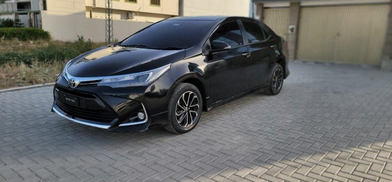 Used 2023 Toyota Corolla